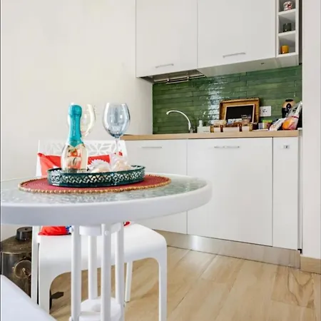 Janda House - Soggiorna Dove Batte Il Cuore Di カターニア